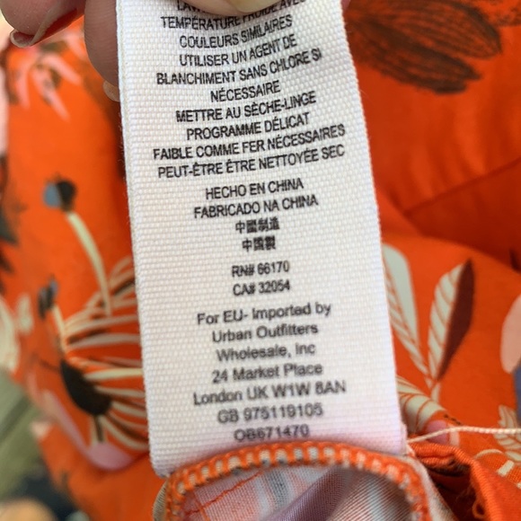 Free People sz M tunic with bell sleeves - Picture 6 of 7